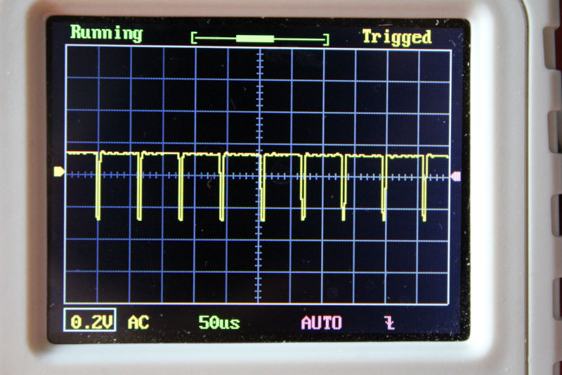 CSYNC attenuated to ~400mV using a 470 ohm resistor in series